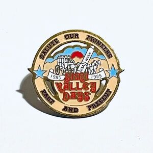 Simi Valley Days 1985-1989 Commemorative Pin - Beige, Red, Blue